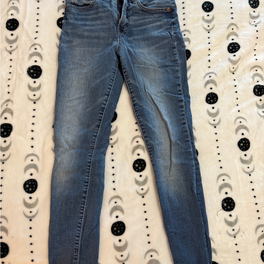 GAP Women's Light Blue Skinny Jeans